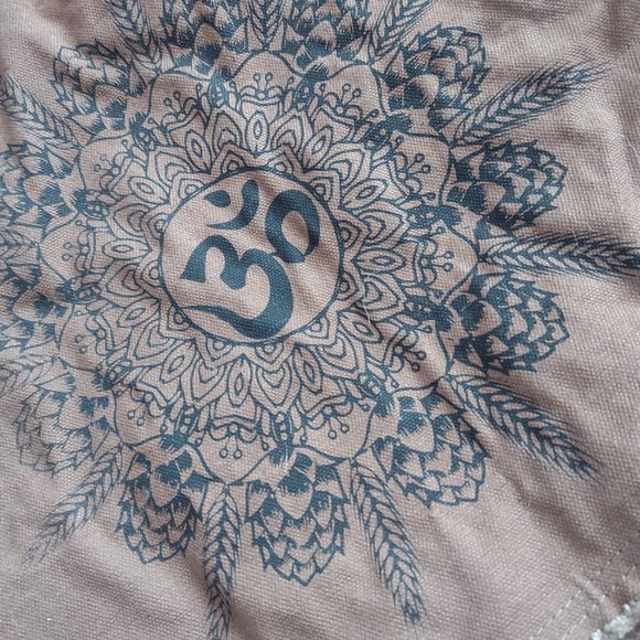 NEW Canvas Messenger Bag w/ Hop Design, Beer, Brewing - Picture 3 of 4